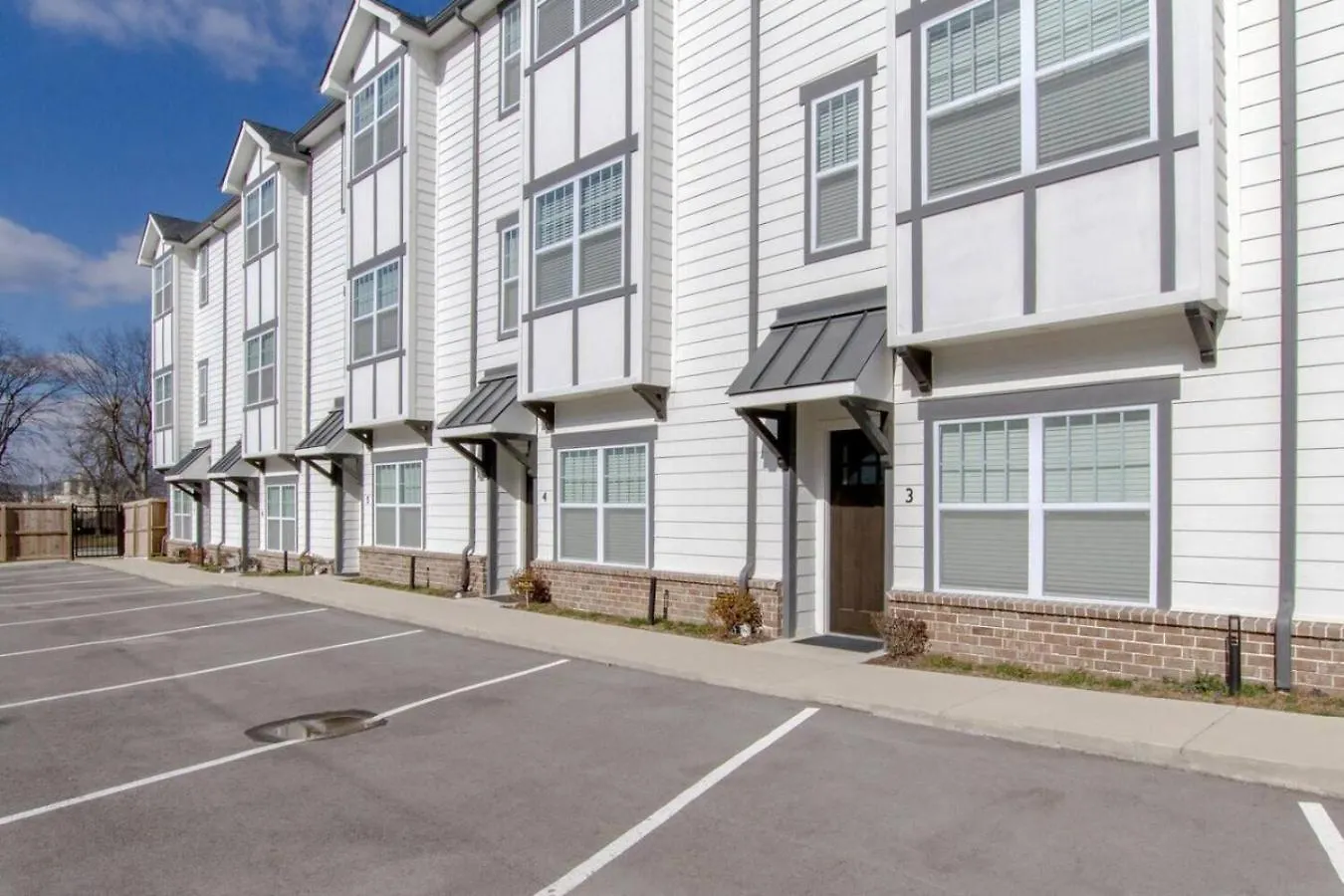 Beautiful Townhomes 2 Units With Outdoor Patios Nashville Holiday home