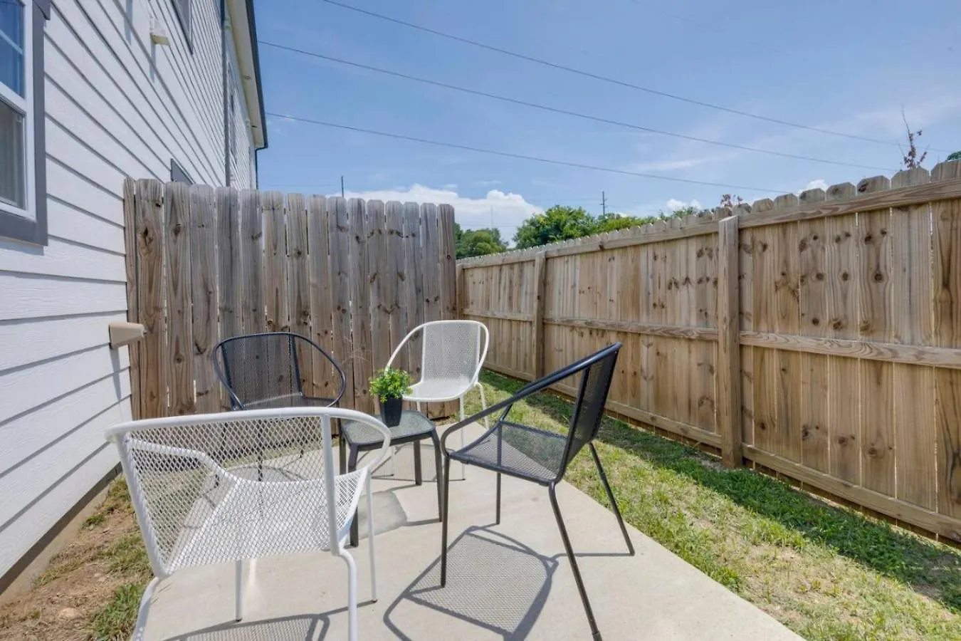 Beautiful Townhomes 2 Units With Outdoor Patios Nashville Semesterbostad