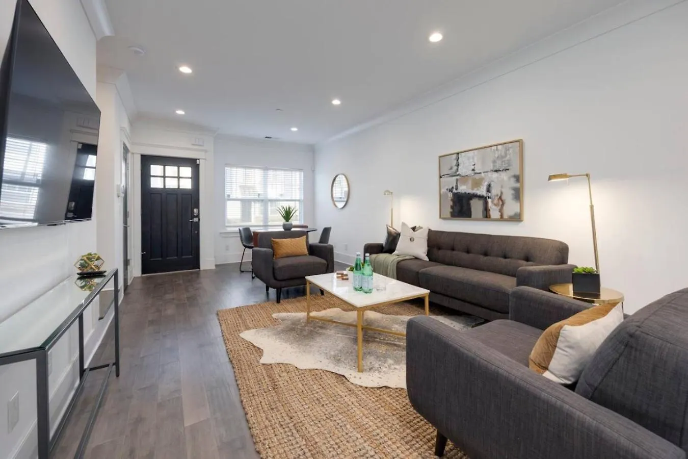 Beautiful Townhomes 2 Units With Outdoor Patios Nashville USA
